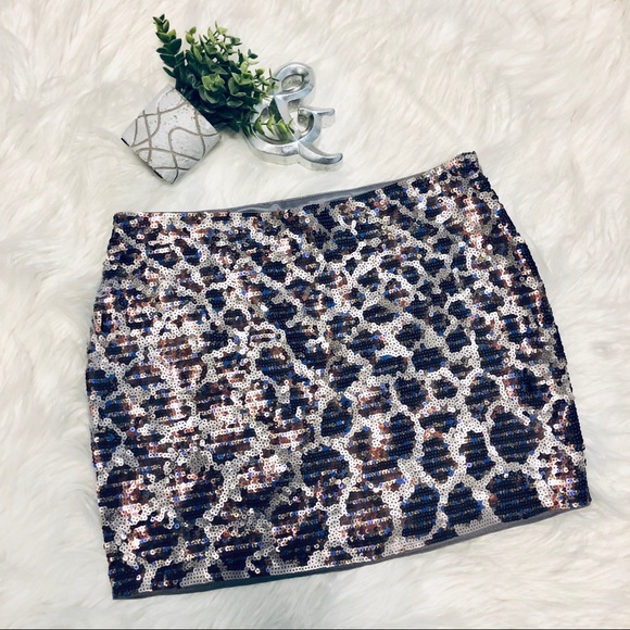 EXPRESS Sequin Leopard Mini Skirt - Picture 2 of 5